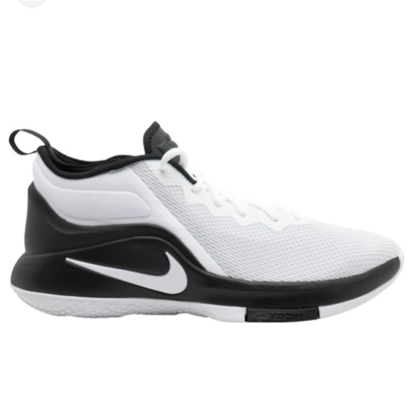 Nike Lebron Witness II 2 Men\'s Basketball Shoes Size 10.5